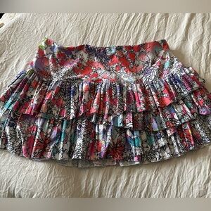 Lucky In Love Floral Tiered Mini Tennis Skort Women’s L Athletic Colorful Skirt